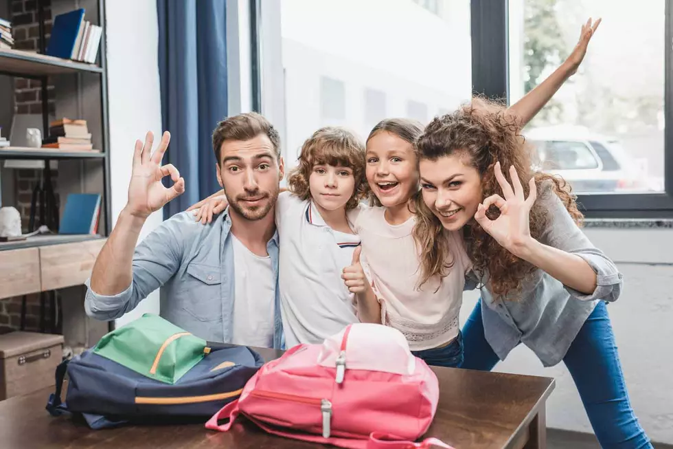 5 Ideas for Back-to-School Photos Your Family Will Love